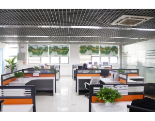 雷色辦公區(qū)