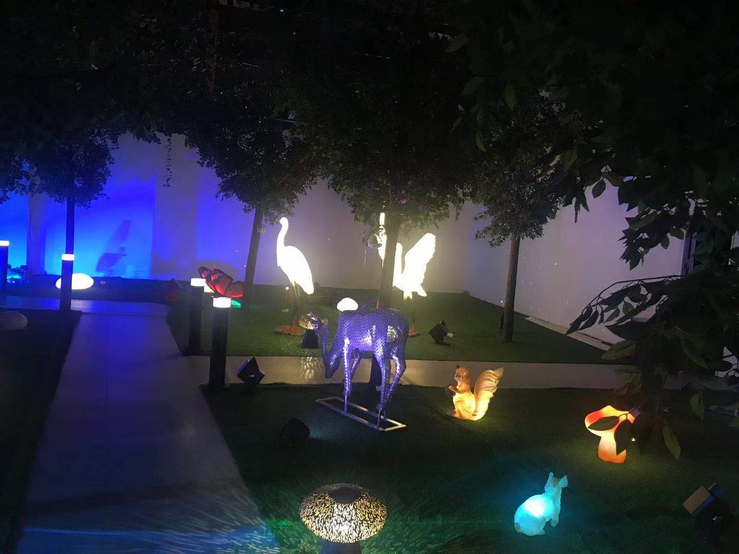 熱烈歡迎廣東職業(yè)技術(shù)學(xué)院光環(huán)境產(chǎn)業(yè)學(xué)院一行到雷色光電參觀學(xué)習(xí)！(圖13)