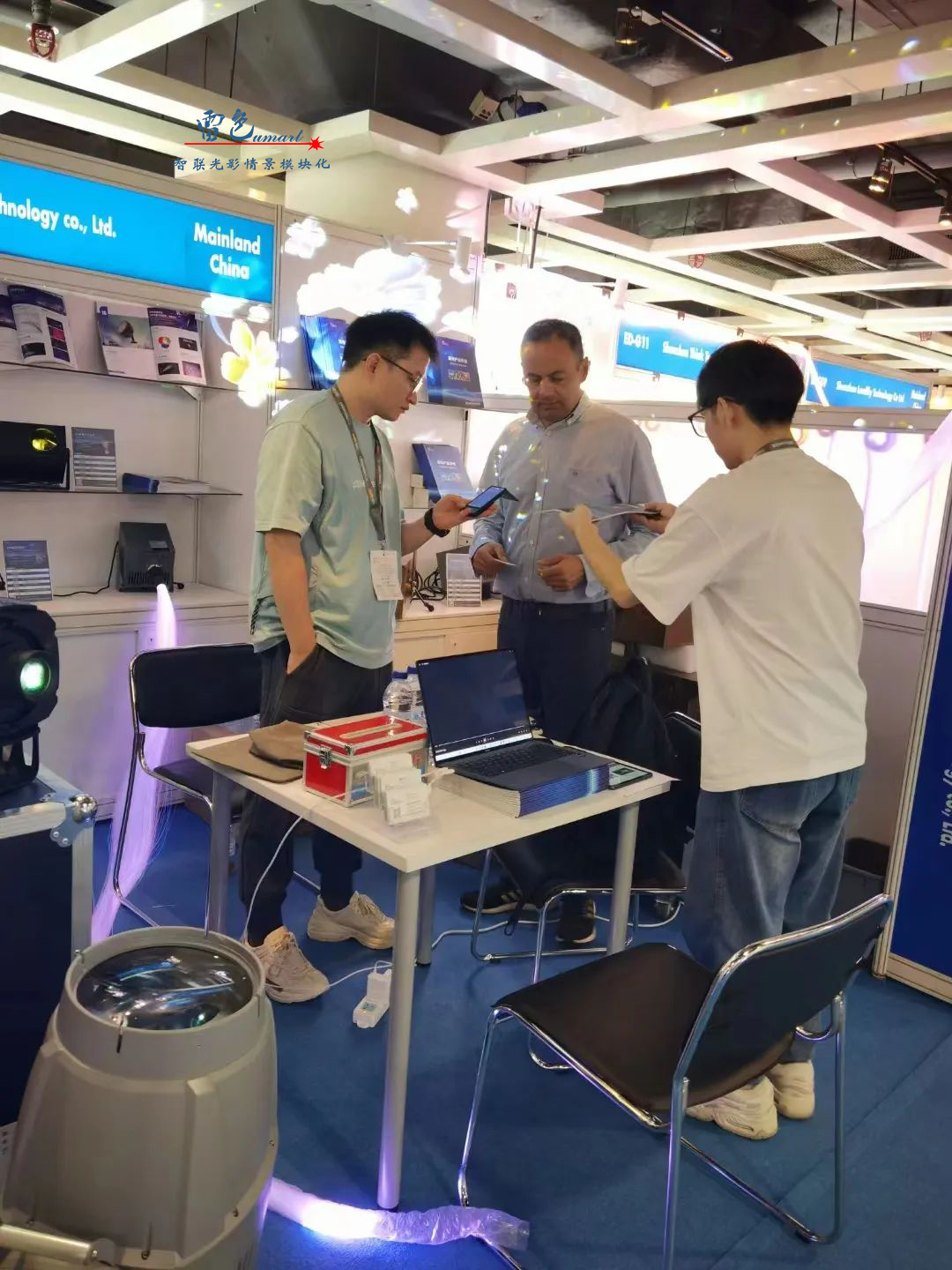 光影交織，夢想啟航——雷色光電2023光影年鑒與2024夢幻前瞻！(圖44)